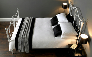 Luxury Solid Metal Bed Frame
